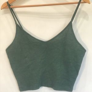 American Eagle V-Neck Cropped Cami 🌲